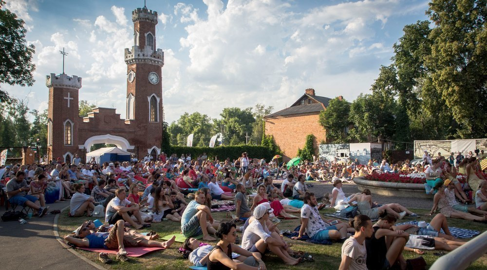 Как в 40-градусную жару в Воронеже прошёл фестиваль «Усадьба Jazz»