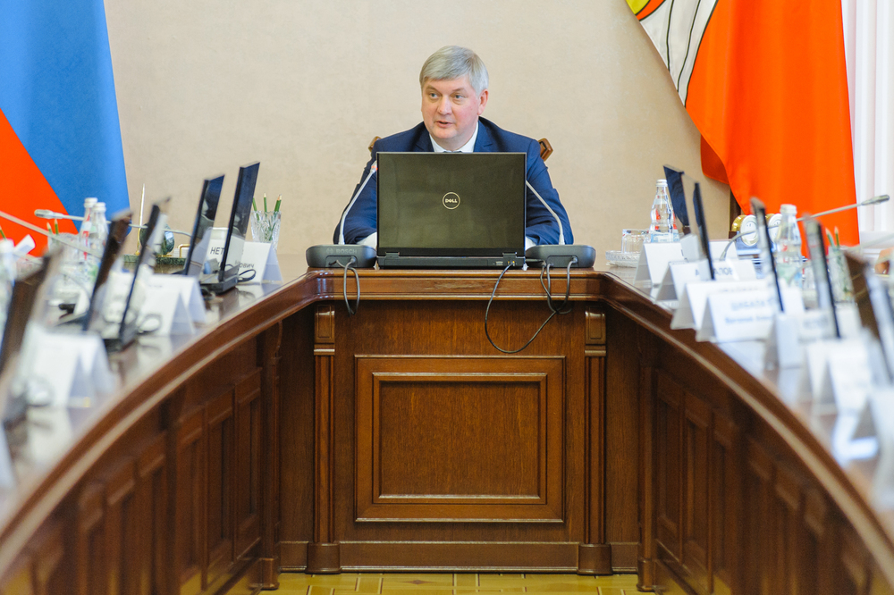 Гусев отправил глав районов Воронежской области повышать квалификацию