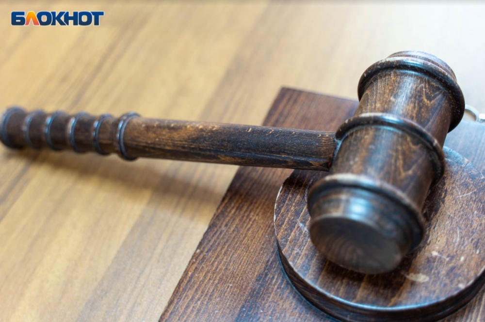 Отставки семи судей приняли в Воронежской области