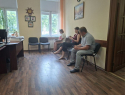 Адвокат и сын экс-судьи катался по выделенкам в Воронеже под видом такси с номерами "ХХХ"