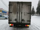 Пешеход оказался раздавлен во время заднего хода грузовика в Воронеже