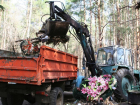 В преддверии Пасхи в Воронеже начали убирать городские кладбища