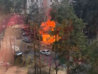 В воронежском микрорайоне Придонской прогремел взрыв на парковке и попал на видео