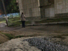 На видео попало, как у общежития Воронежского ГАСУ нашли человеческий труп 