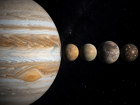 Сразу четыре спутника Юпитера выстроятся в одну линию: редкий парад смогут увидеть воронежцы