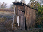 Пьяная женщина провалилась в сельский туалет в Воронежской области