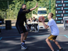 Знаменитый игрок NBA Радманович открыл в Воронеже баскетбольную площадку