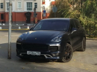Верх хамства или недалекость водителя заметили на пешеходной улице в Воронеже