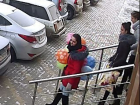 В жилом комплексе в Воронеже сняли на видео "девушек-свиней" 