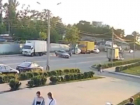 Подросток-мопедист влетел в легковушку и попал на видео в Воронеже