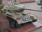 Около музея-диорамы в Воронеже увезут памятник танка Т-34