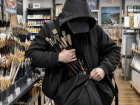 Бэнкси уже не тот: мужчина украл кисти на 350 тысяч рублей в Воронеже 