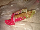 Жительница Воронежа приобрела конфеты с личинками моли