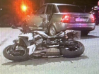 Два человека попали в больницу после столкновения «Приоры» с мотоциклом BMW в Воронеже