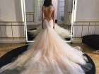 Потрясающее платье воронежской невесты привело в восторг пользователей Сети