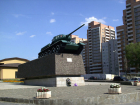 В Воронеже реконструируют памятник «Танк Т-34»