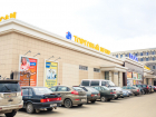Жители Воронежа сообщили о заминировании торгового центра 