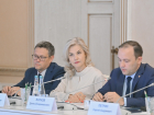 О обстановке в детских лагерях доложила глава Общественной палаты воронежскому губернатору