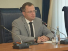 «Кадиллак» и три зарплаты: сколько зарабатывает депутат-гонщик Николай Коржов