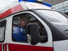 На воронежском заводе водитель КамАЗа выпал из кабины под колеса