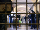 В воронежских судах устроят электронные очереди для заключенных