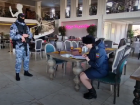 Даже после визита автоматчиков: ресторан азербайджанского предпринимателя Ярды Superbar продолжил работу в Воронеже 