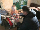 В Воронежской области раздетого 2-летнего малыша спас офицер Росгвардии