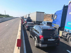 Конца не видно: воронежец застрял в царь-пробке на трассе М-4