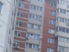 Пенсионерку нашли мертвой под окнами многоэтажки в Советском районе Воронежа 