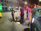 «Жутко орал от боли»: внедорожник сбил курьера в центре Воронежа