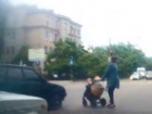 Воронежский «лихач» на «девяносто-девятой» едва не переехал маму с коляской