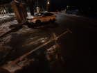 На общественном тротуаре в Воронеже нанесли разметку под парковку автомобилей