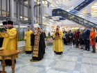 Митрополит Сергий лично освятил новый атриумный зал Центра Галереи Чижова