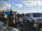 Потасовкой с полицией закончился инспекционный визит на свалку в Воронежской области