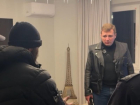 Как допрашивали мужчину, которого после двойного убийства схватили под Воронежем, показали на видео