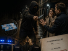 Деньги или жизнь: разбойник с ножом напал на семейную пару в Воронежской области из-за двух тысяч рублей