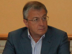 Михаил Носырев передал свою власть в Воронежском концертном зале