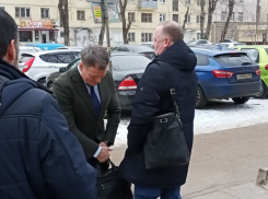 Случайности не случайны: два депутата – фигуранта дела Бавыкина-Васьковой в один момент стали бледно выглядеть
