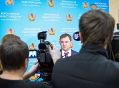 Сенатор и бывший главный воронежский единоросс Владимир Нетесов отмечает 56-летие