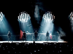 Тату с лицом солиста Rammstein набили воронежцу на премьере международного шоу
