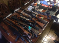 Больше тысячи единиц оружия конфисковали силовики у воронежцев