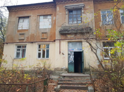 Фонтаны отопительного кипятка забили из срезанных батарей в Воронеже