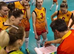 Воронежские волейболистки проиграли липчанкам с позорным счетом