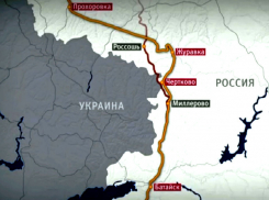   Из-за строительства железной дороги в обход Украины путь в школу для учеников стал опасен