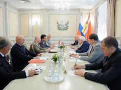 Итальянские военные в Воронеже обсуждали былые битвы