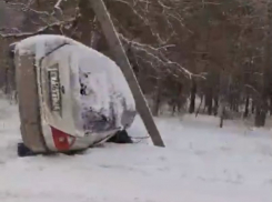 «Летчика-перевертыша» записали на видео на заснеженной дороге Воронежа