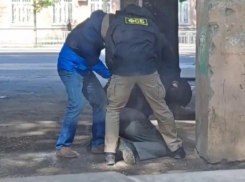 Задержание воронежца, подозреваемого в госизмене, попало на видео