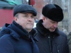 Мэр Кстенин разрулил ЧП с 20-метровой трубой в Воронеже