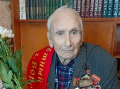 Ветеран из Воронежа Василий Карнушин празднует 102-й день рождения