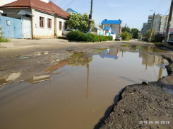 Жалкое существование влачит улица Черняховского, освобождавшего Воронеж